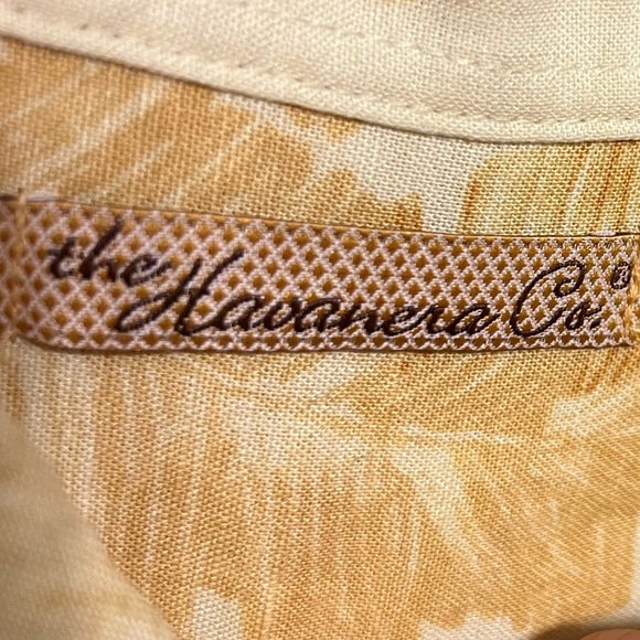 The Havanera Company , sleek Hawaiian style button down shirt, size XL - Picture 2 of 3